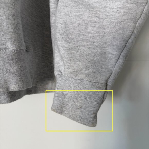 THE BAR • Crewneck x2 (White/Red & Grey/Brown) - Picture 7 of 13